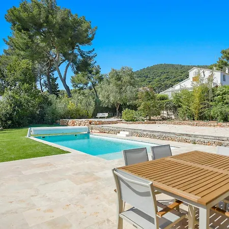 Holiday home With Pool Near Porquerolles *